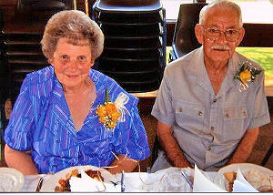 Eric en Ellen Naude toe hulle 50 jaar getroud was