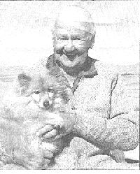 Oom Boet Henning (87) van Zastron en sy vriendjie, Grappie (27)