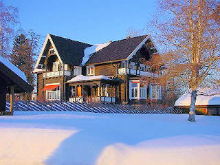 Die huis van Brynjar Fowels-Landmark in Oslo, Noorweë, waar Leonie en Jannetta tuisgegaan het