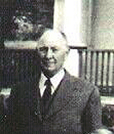 b1.c6.d14.e5. Michiel Wilhelm Henning *27-10-1894 wat gedurende die eerste helfte van die Twitigste eeu een van die top vee-artse en akademici in Suid-Afrika was