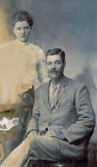 Johan Carel Frederick Jankowitz *1875 en sy vrou b5.c4.d4.e11.Marthina Jacoba Alida Johanna Henning *2-10-1889